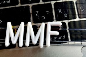 「MMF」の文字