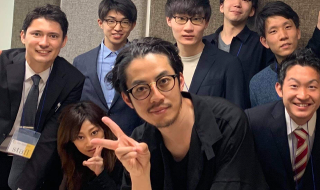 西野亮廣 氏